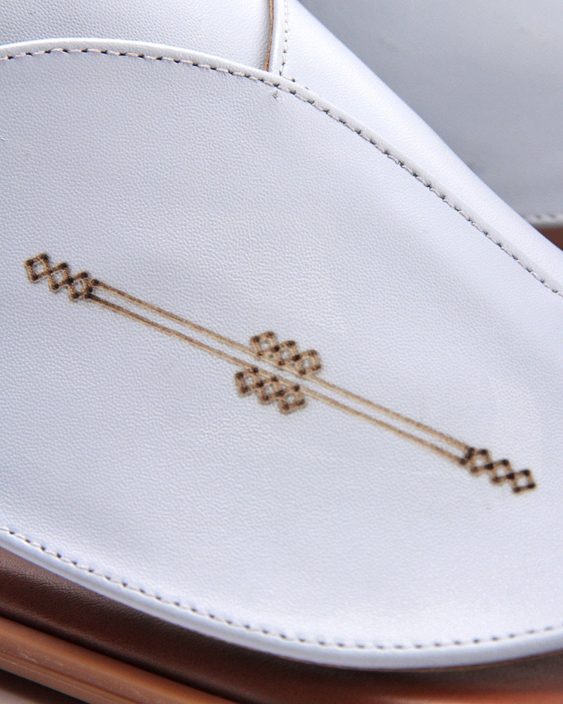 نعال زبيري شرقي بطبعة الليزر