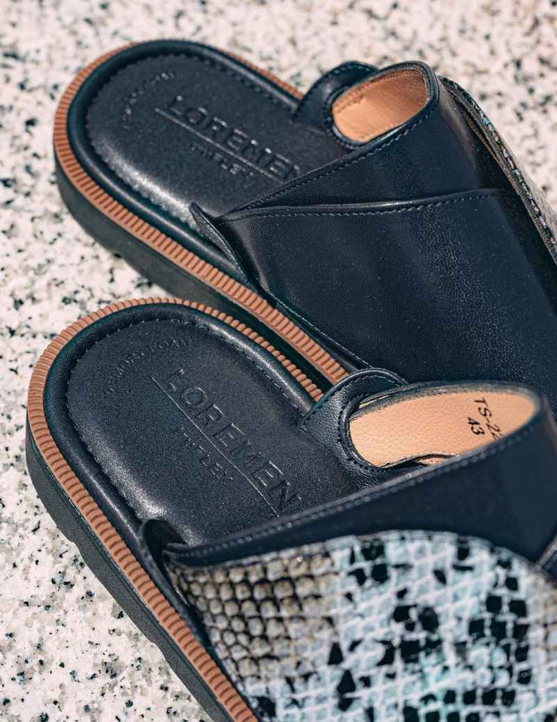 نعال شرقي زبيري بدبغة الثعبان 