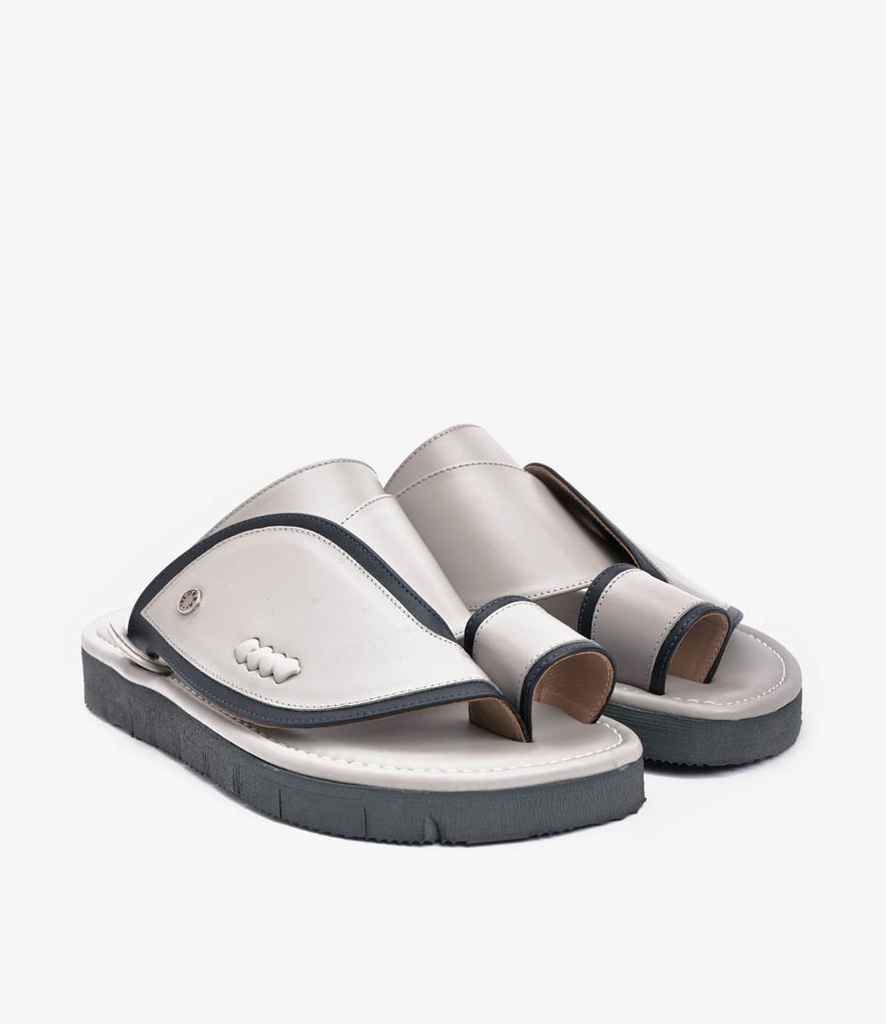 نعال شرقي زبيري