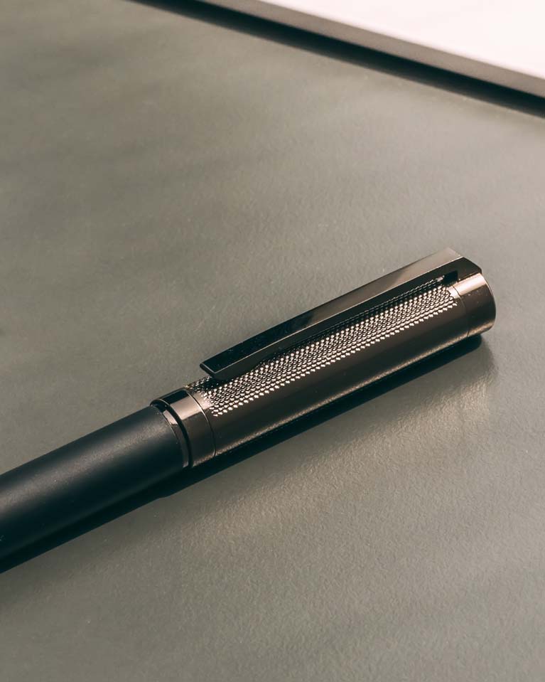 Men pen black PEN824BK