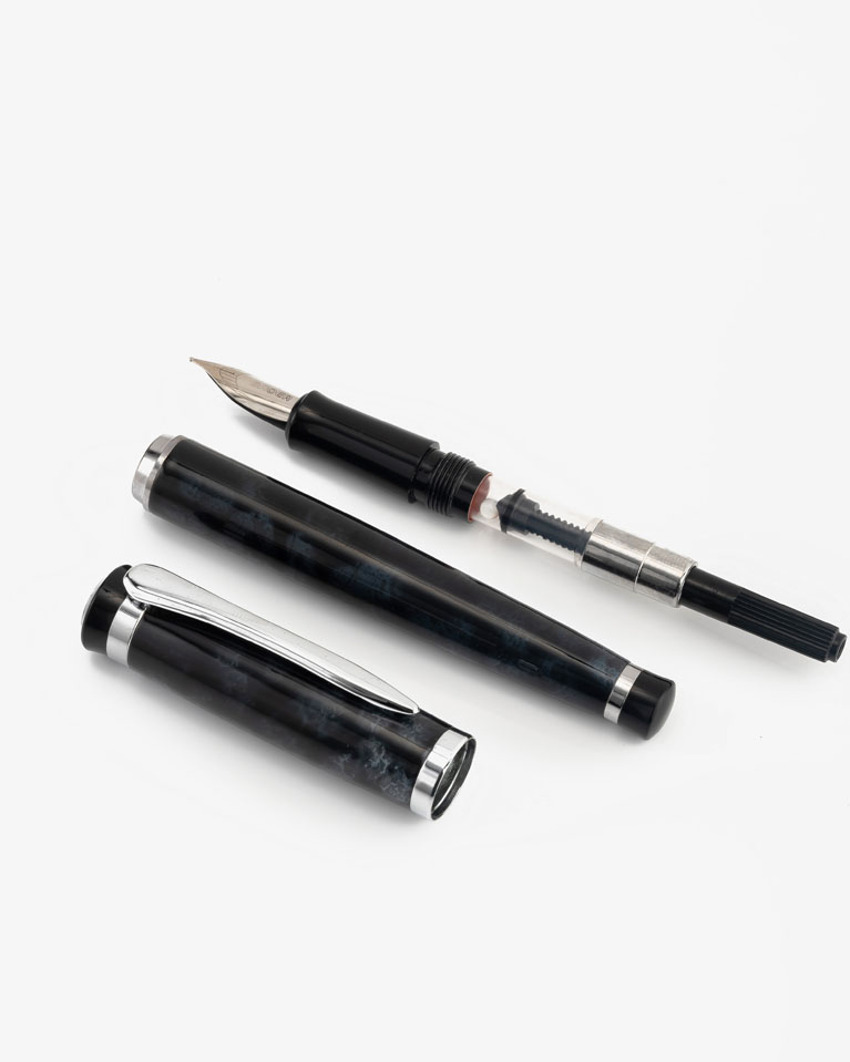 Men pen gray & silver PEN839GY