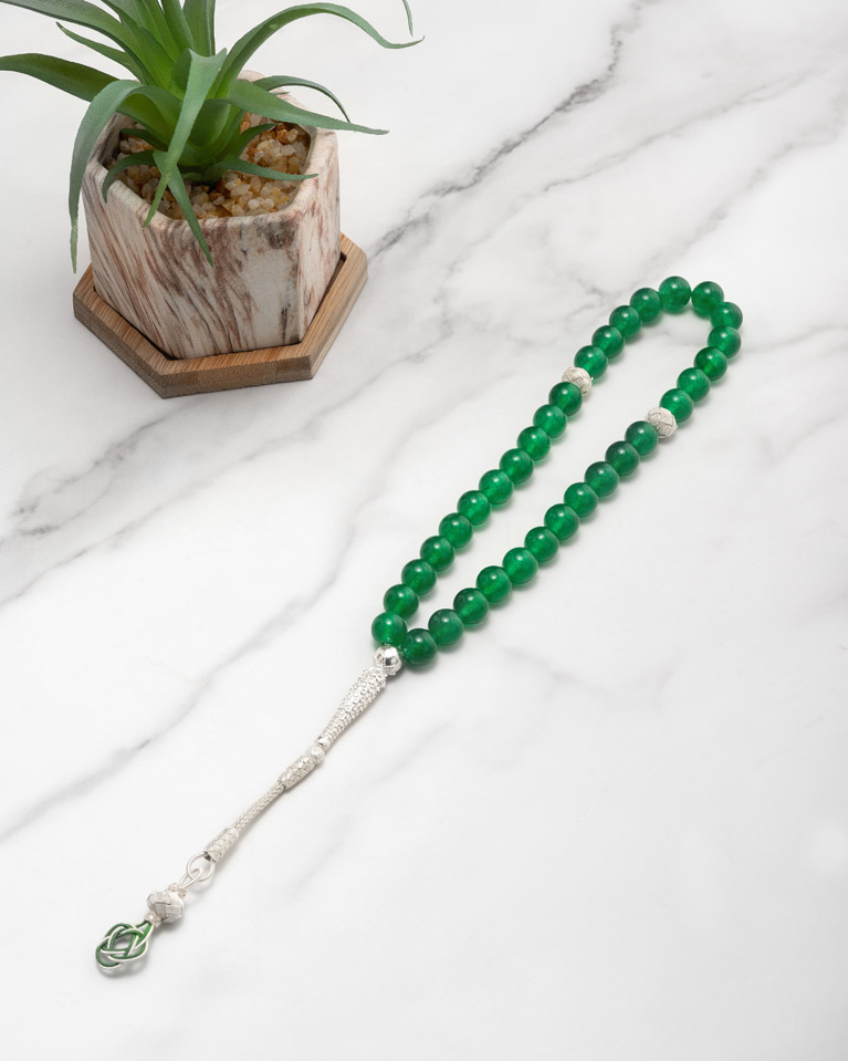 سبحة جاد اخضر انيق