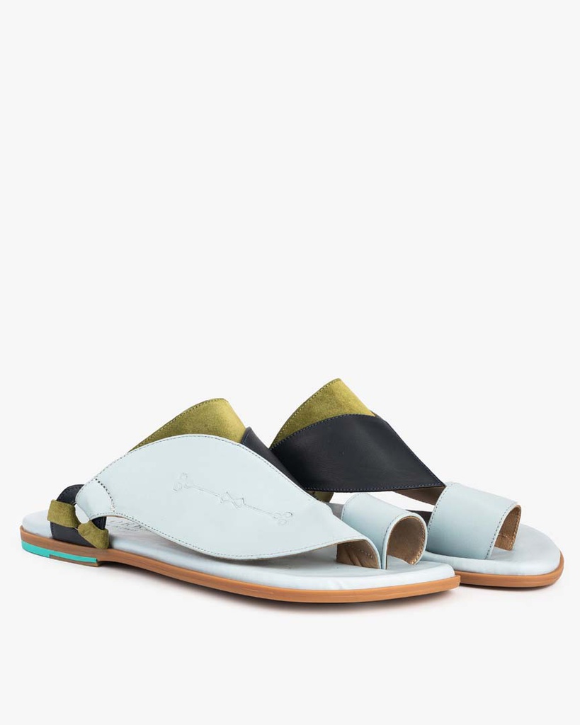 Shargy Leather Sandal BO4029FLOLL