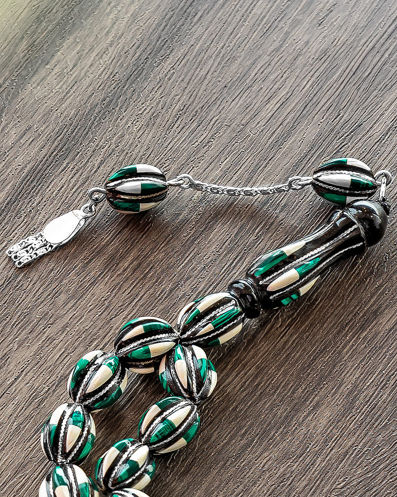 سبحة يسر فضة شبيه العاج والملاكيت