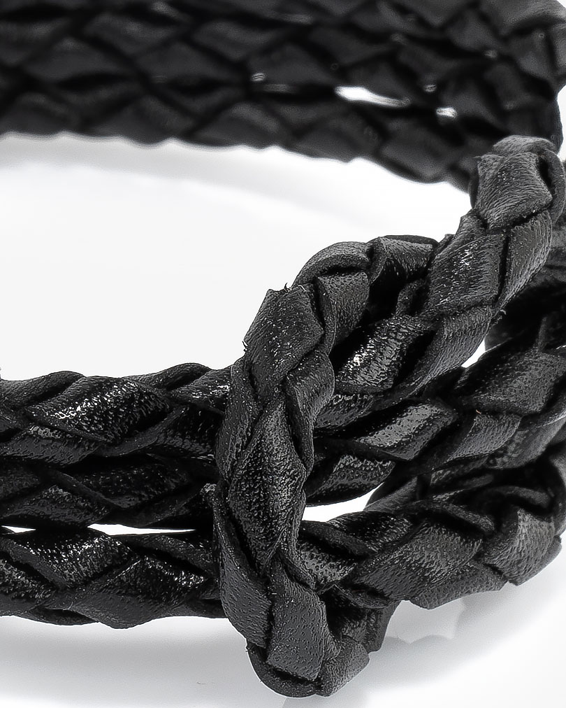 سوار معصم رجالي جلد أسود مظفر بستانليس ستيل