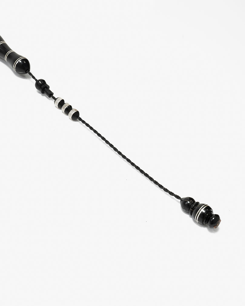 سبحة فضة كوك اسود مقلم