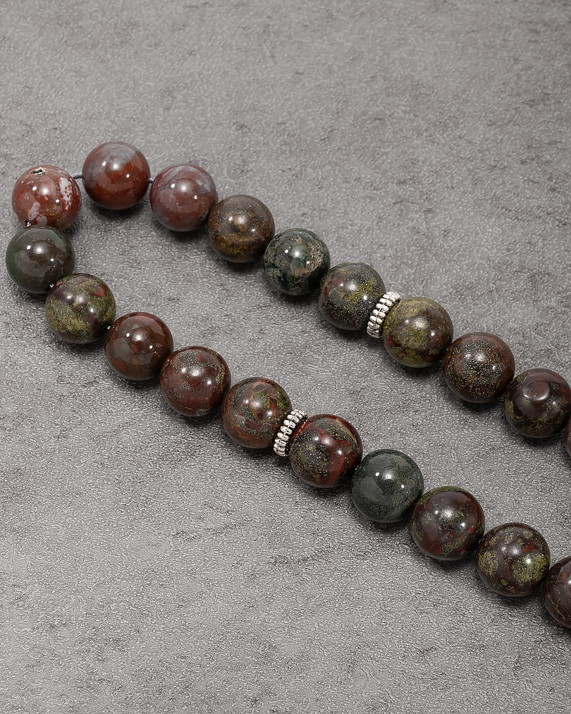 سبحة فضة بحجر  دراقون بلود النادرة