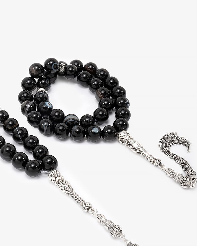 سبحة فضة عقيق اسود بعروق