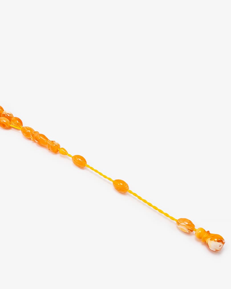 سبحة بيضاوية معطرة تراب الكهرمان معرق