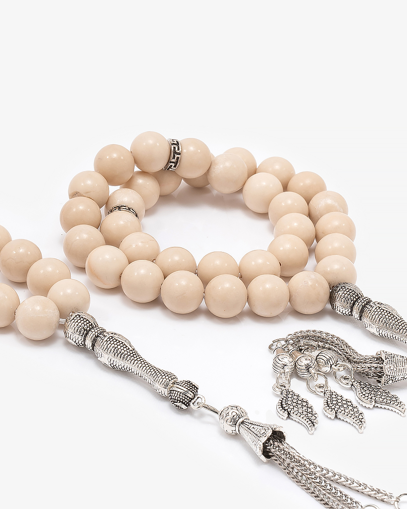 سبحة فاخرة بلون بيج حجر النهر