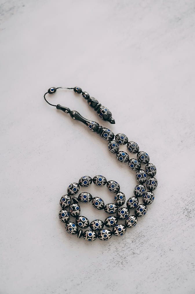 سبحة كوك منقوش بالفضة مزينه بحجر اللبيس