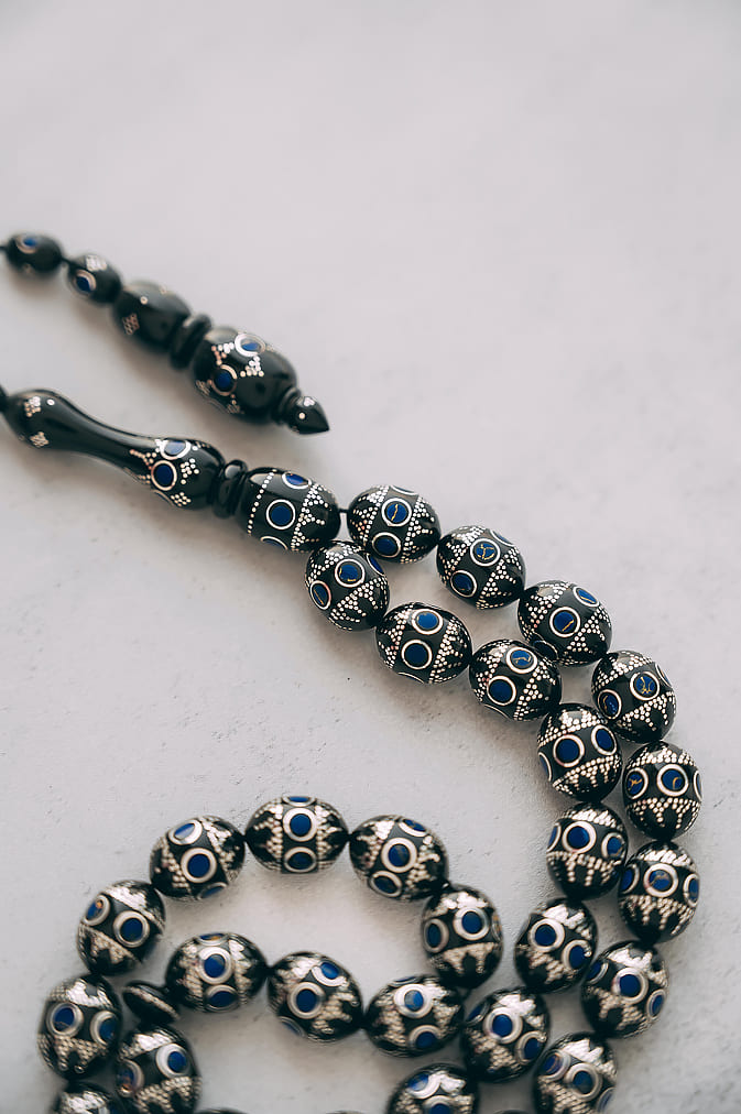 سبحة كوك منقوش بالفضة مزينه بحجر اللبيس