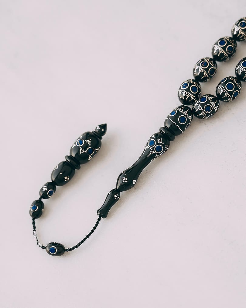 سبحة كوك منقوش بالفضة مزينه بحجر اللبيس