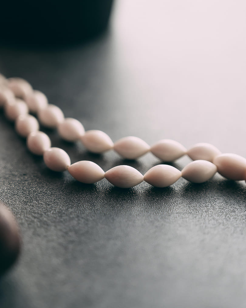 IVORY WHITE ROSARY ROS5116WH