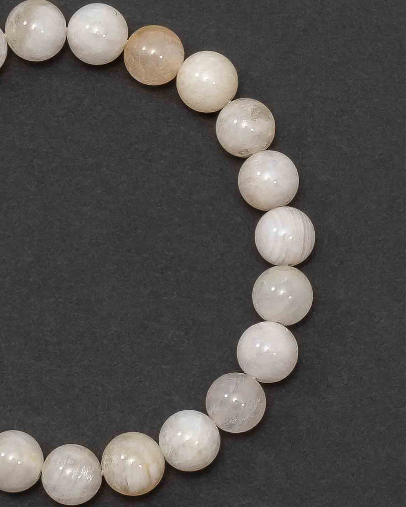 سوار معصم رجالي حجر القمر