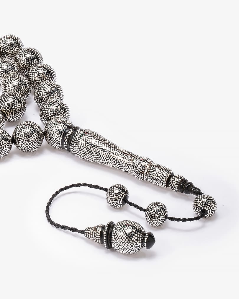 سبحة كوك طبيعي مرصعة بالفضة الخالصة