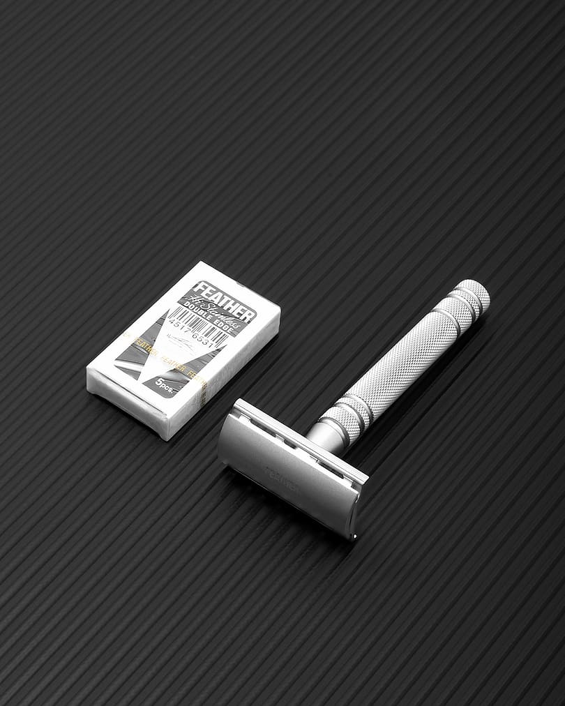 Feather Safety Razor For Man ASD2FEASV