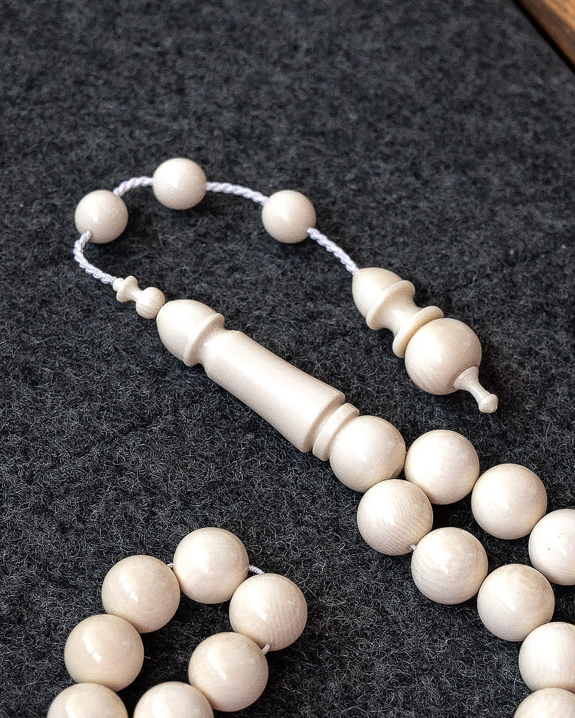 IVORY WHITE ROSARY ROS5165WH