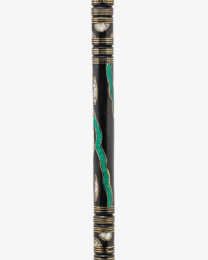 عصا عكاز ايبانوس مزين شبيه بملاكيت وصدف طبيعي