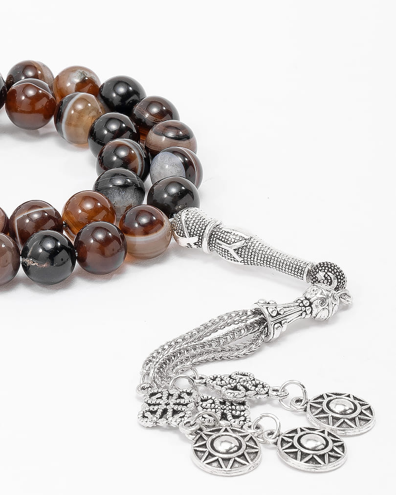 سبحة حجر عقيق بعروق انيقة