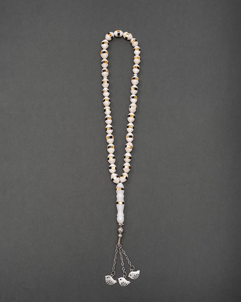 سبحة عظم جمل مزين بمرايا 33 خرزة