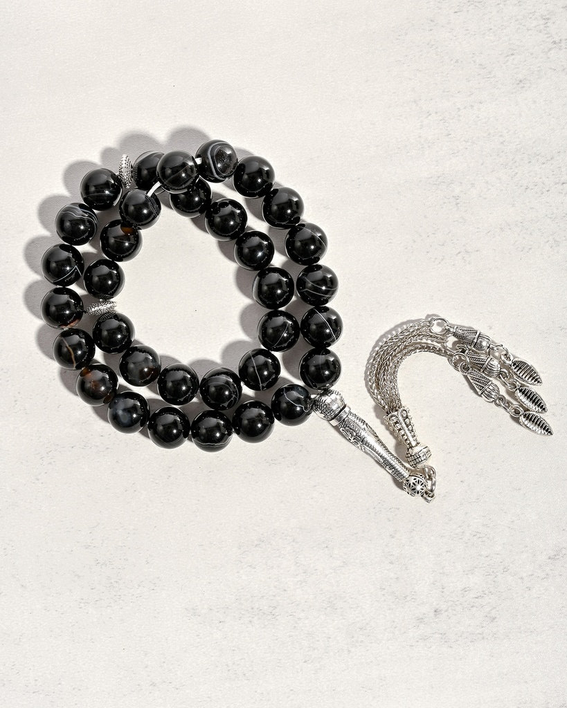 سبحة حجر عقيق طبيعي بعروق