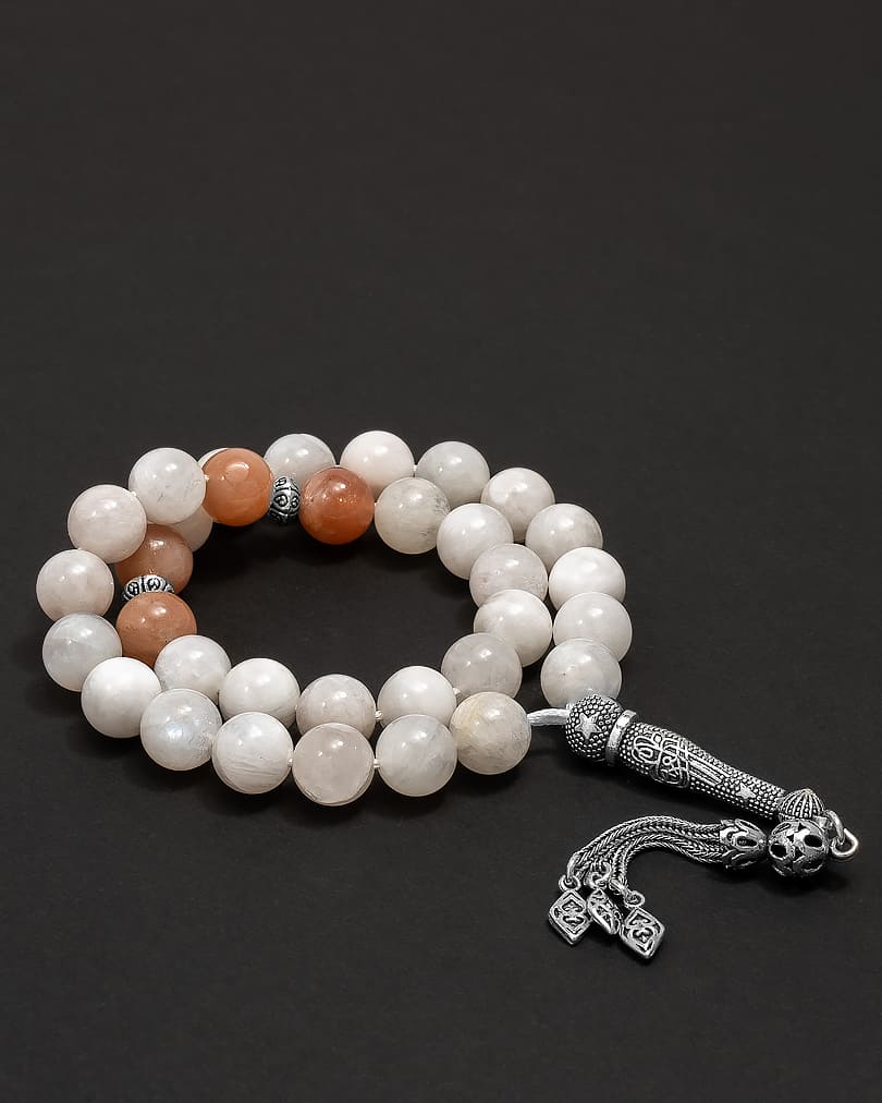 سبحة حجر جاد ابيض  وروز