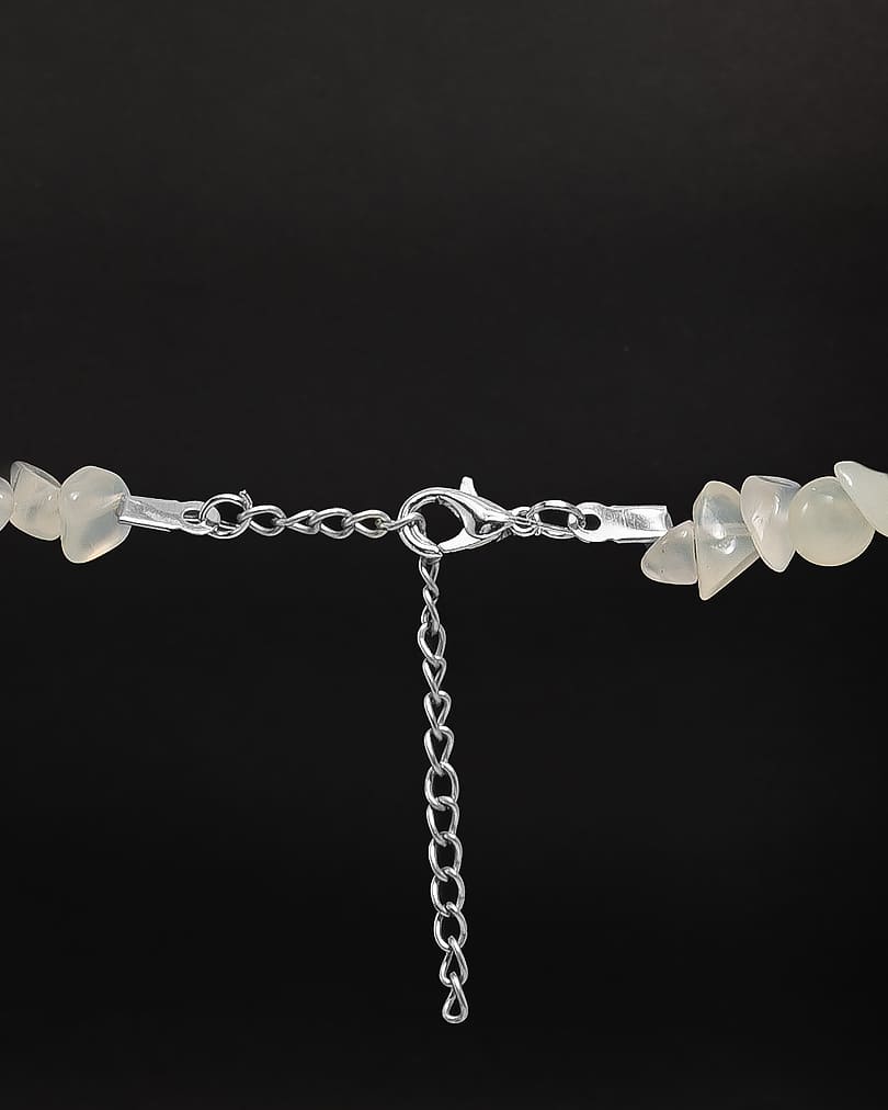 Women's necklace with apple aventurine stone WNEC085GN