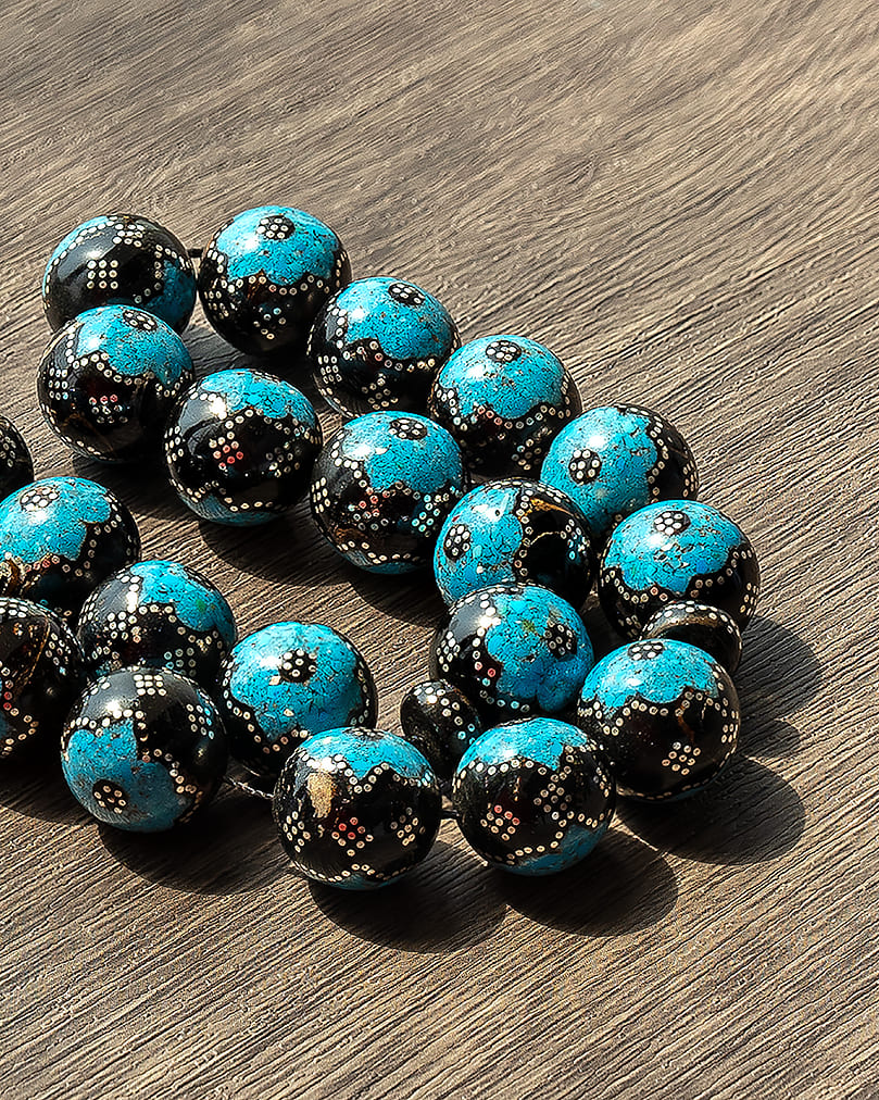 سبحة فضة يسر مزين بفيروز