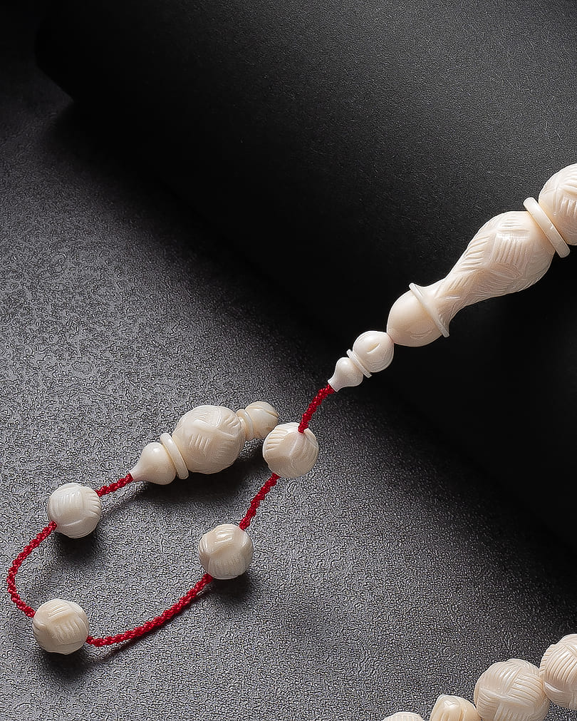 A rare rosary of a hippo's tusk ROS5367WH