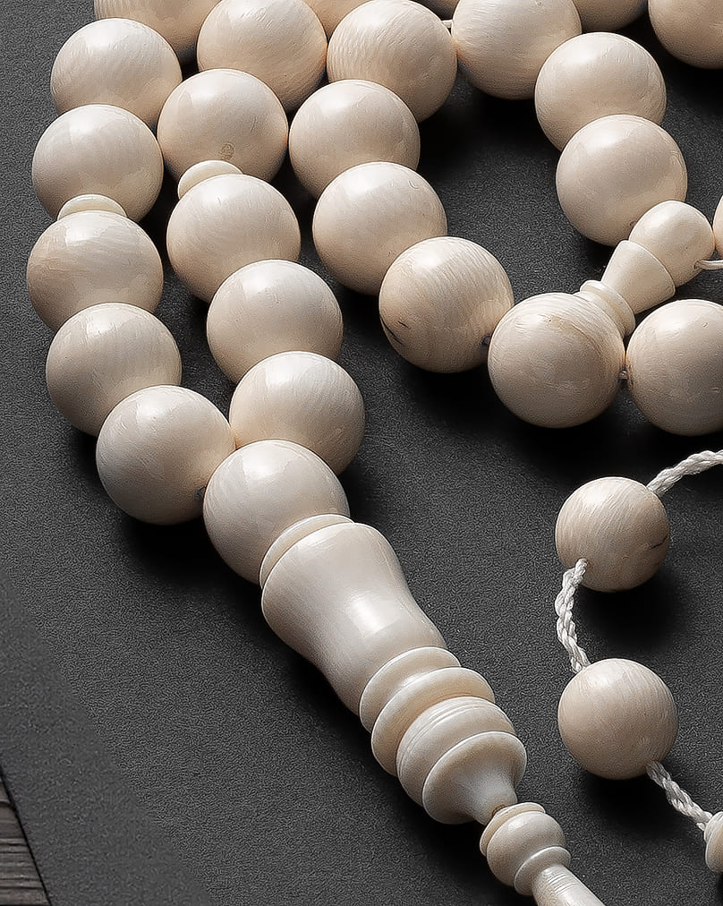 Rare ivory rosary  ROS5378WH