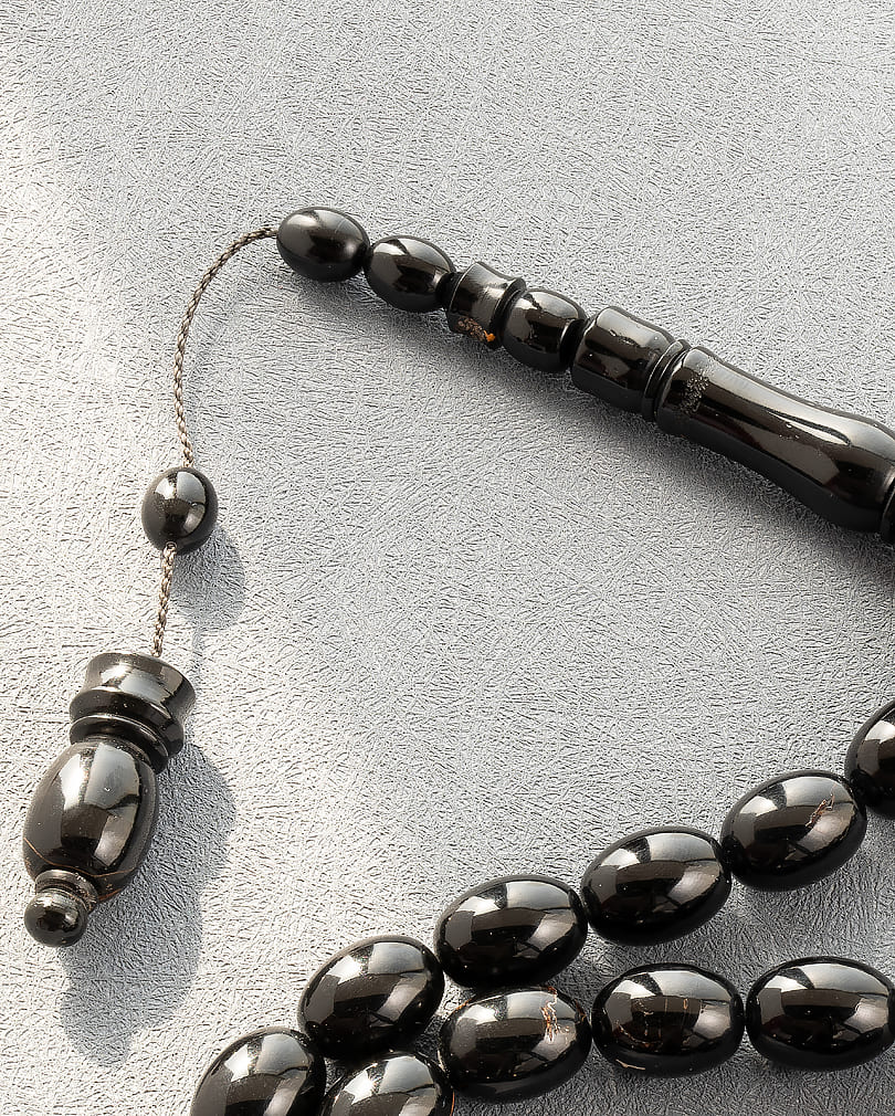 سبحة نادرة يسر بحر الاحمر