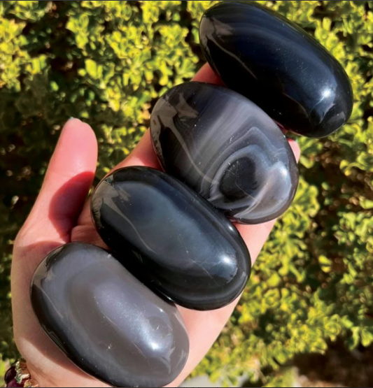 Volcanic glass stone bracelet BRA143GY