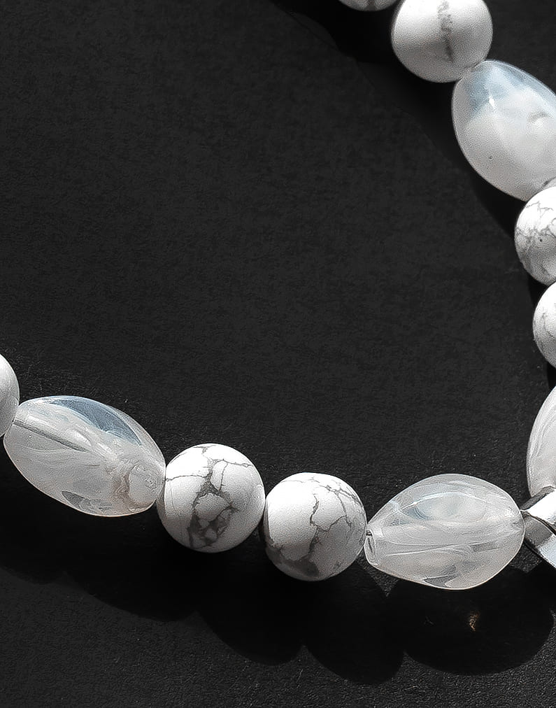 Howlite stone necklace WNEC099WH