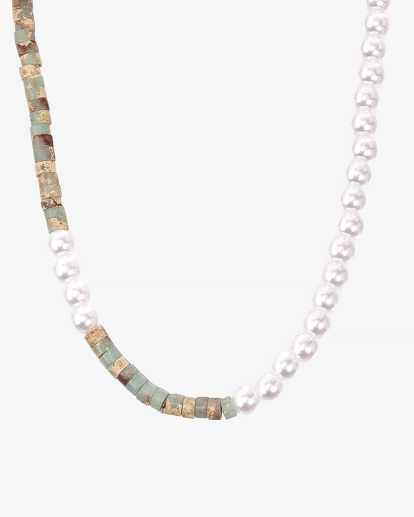 Natural Shell Necklace with Gold Details WNEC256MC