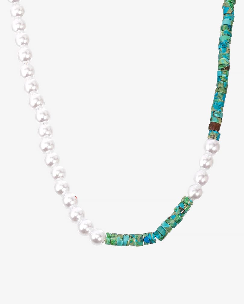 Natural Shell Necklace with Gold Details WNEC257MC