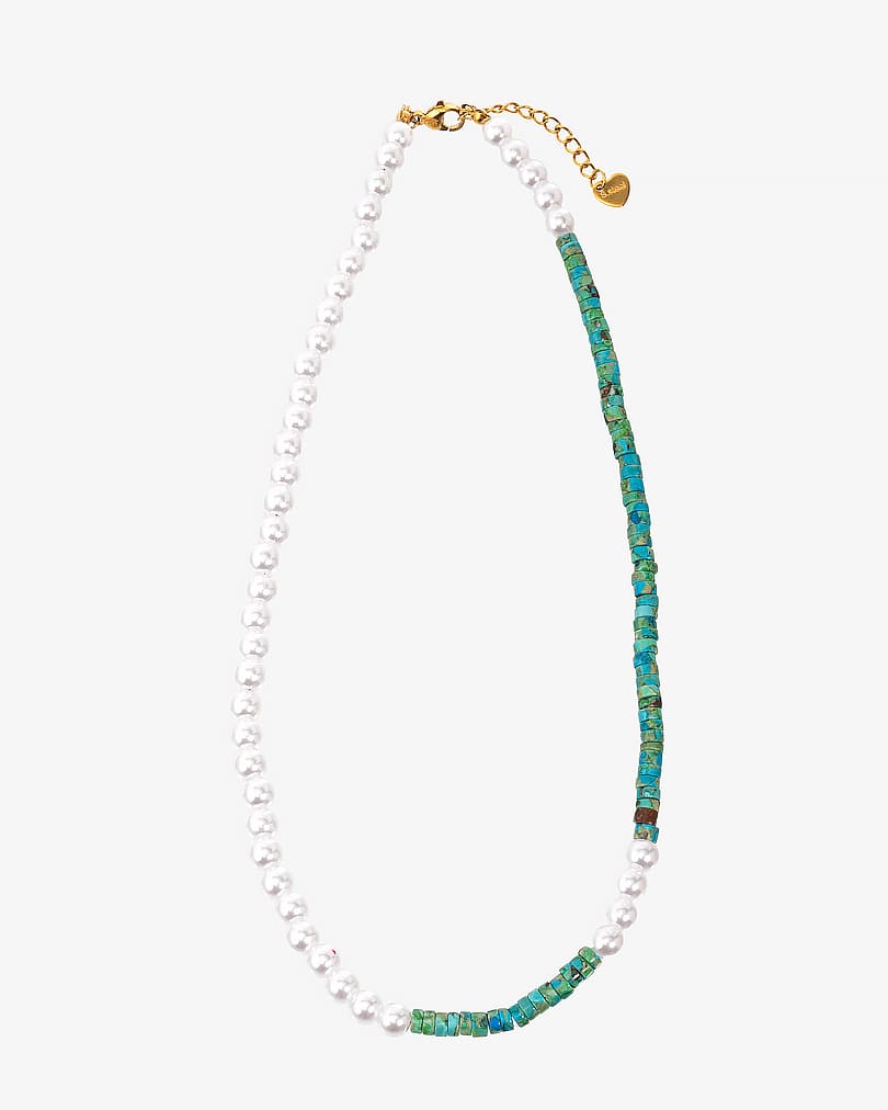 Natural Shell Necklace with Gold Details WNEC257MC