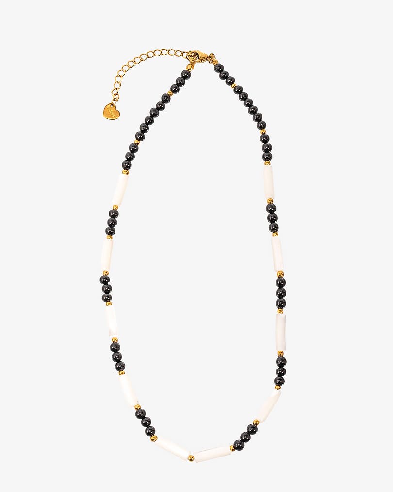 Women's necklace made of natural mother-of-pearl WNEC252BK