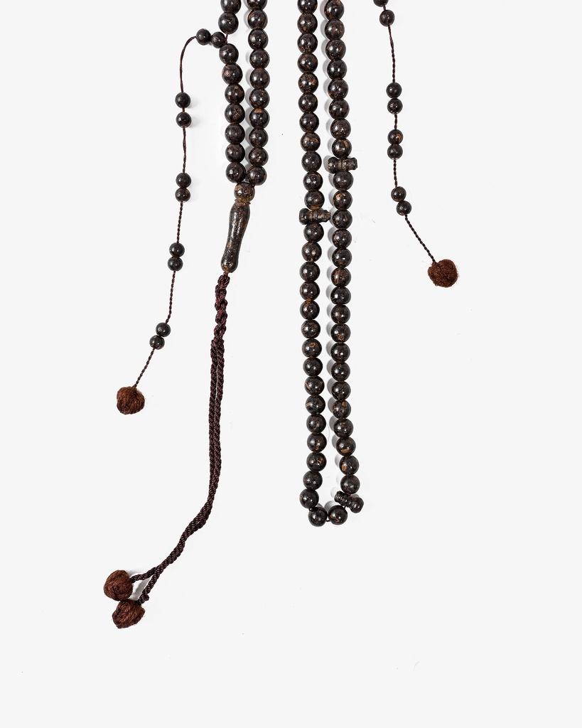 A fragrant clove rosary ROS5399BN