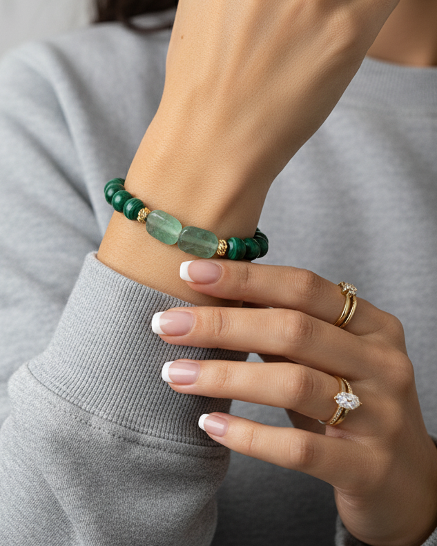 Malachite and Apatite Bracelet WBRA206GN