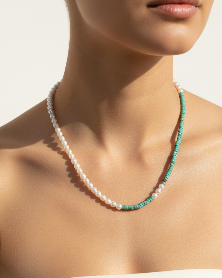 Natural Shell Necklace with Gold Details WNEC257MC