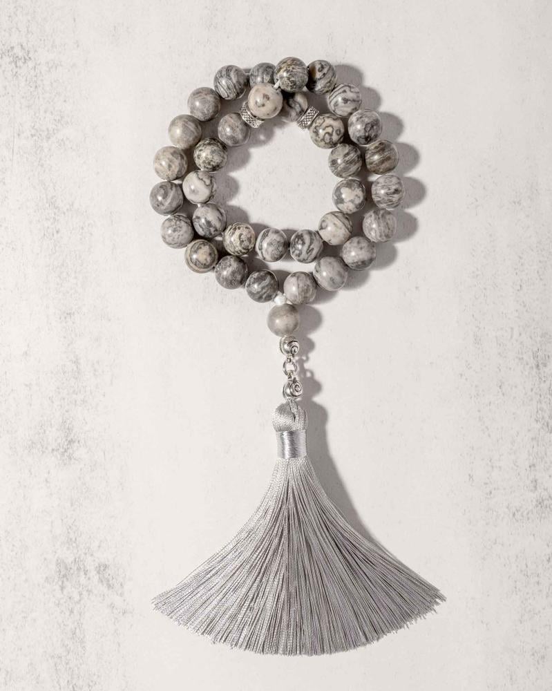 سبحة حجر يشب طبيعي بعروق رمادي