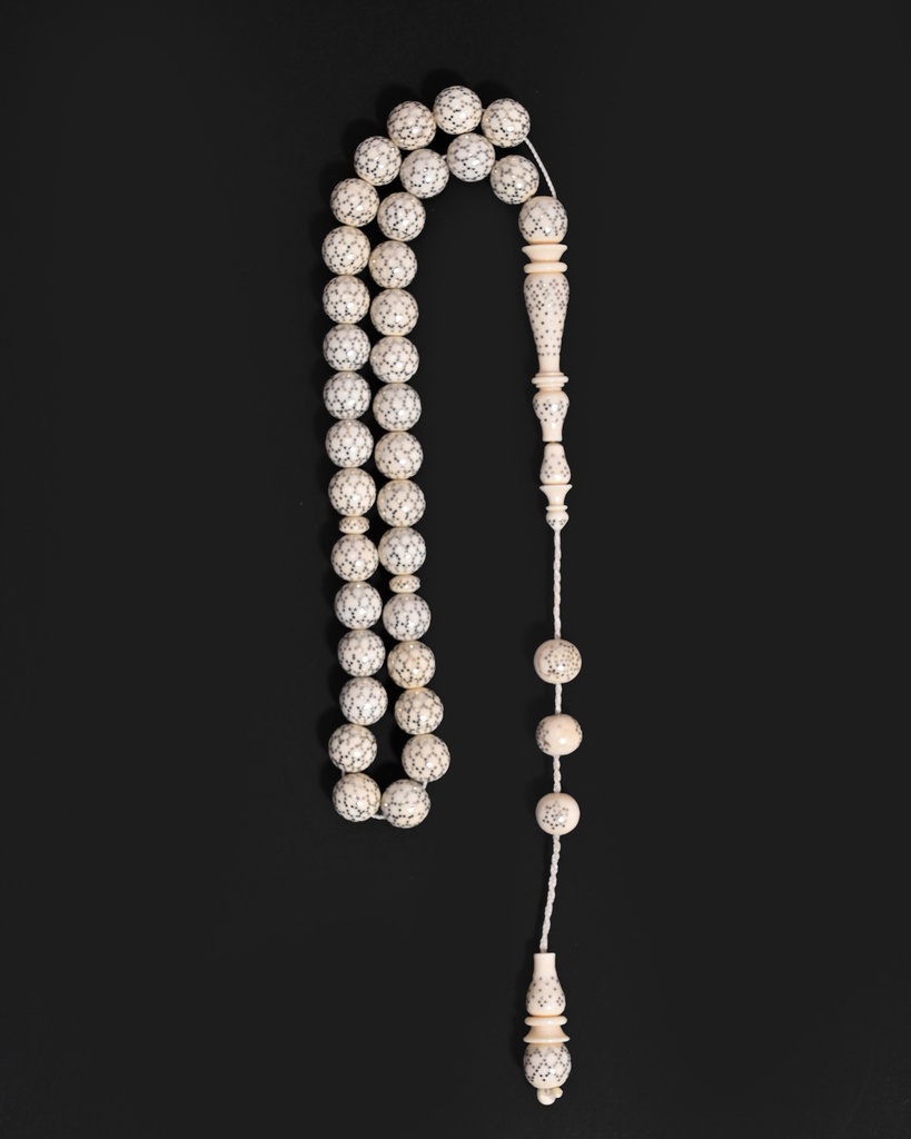 سبحة العاج الخالد (ناب الفيل)