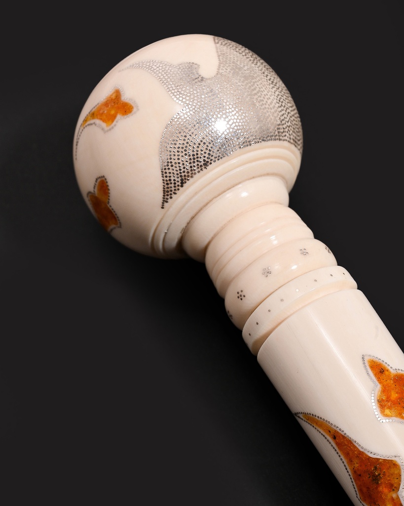 Ivory walking stick (elephant tusk)CAN1008