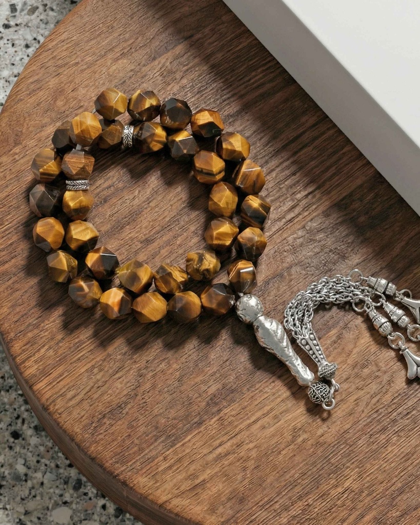 سبحة فاخرة بقصة الاماس عين النمر