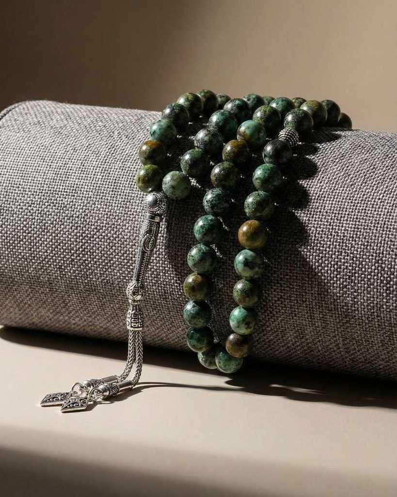 سبحة فيروز افريقي – أناقة تنبض بالصفاء