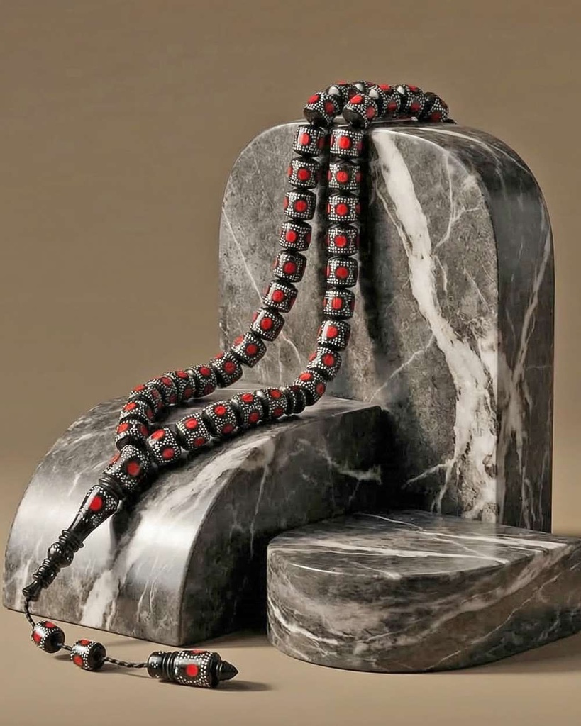 سبحة كوك مزين بالفضة ومرجان احمر طبيعي