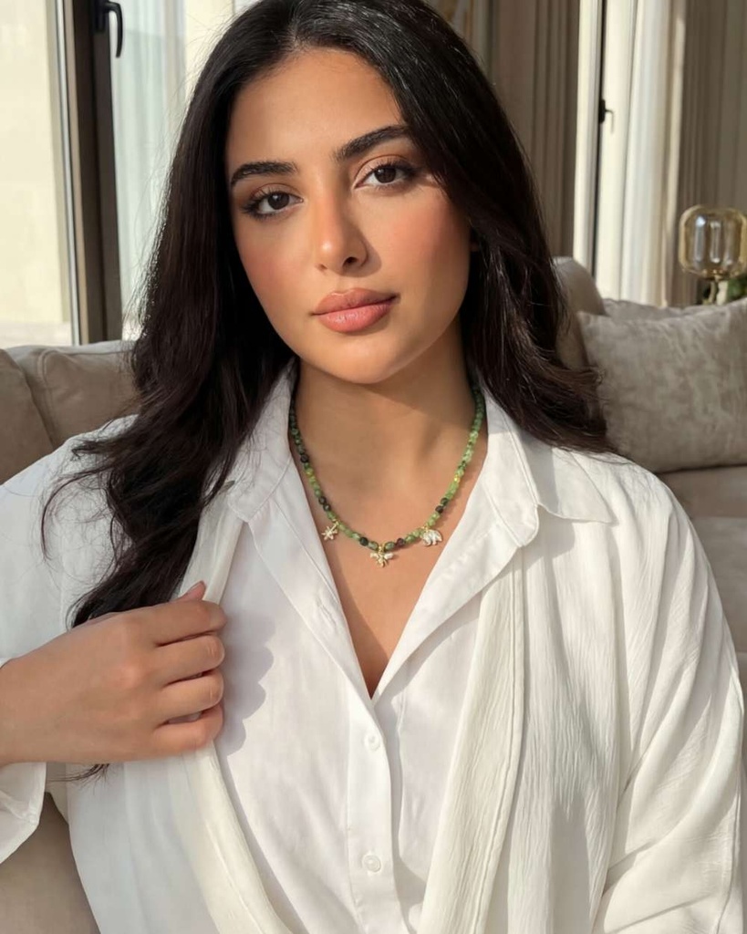 عقد نسائي فاخر حجر أفينتورين وروبي زوسيت طبيعي