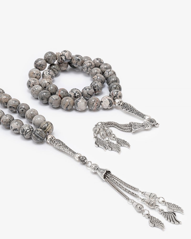 سبحة حجر يشب بعروق رمادي