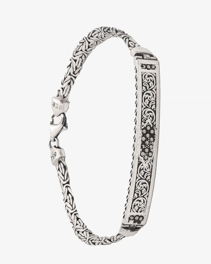 سوار معصم كاجوال فضة منقوش